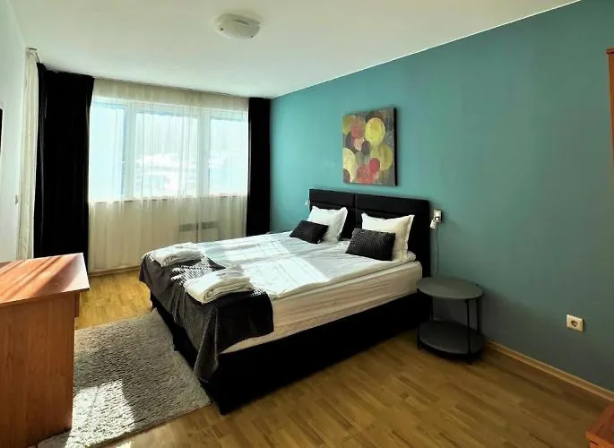 Aparthotel Local Stay Hotel, BW Signature Collection Bansko